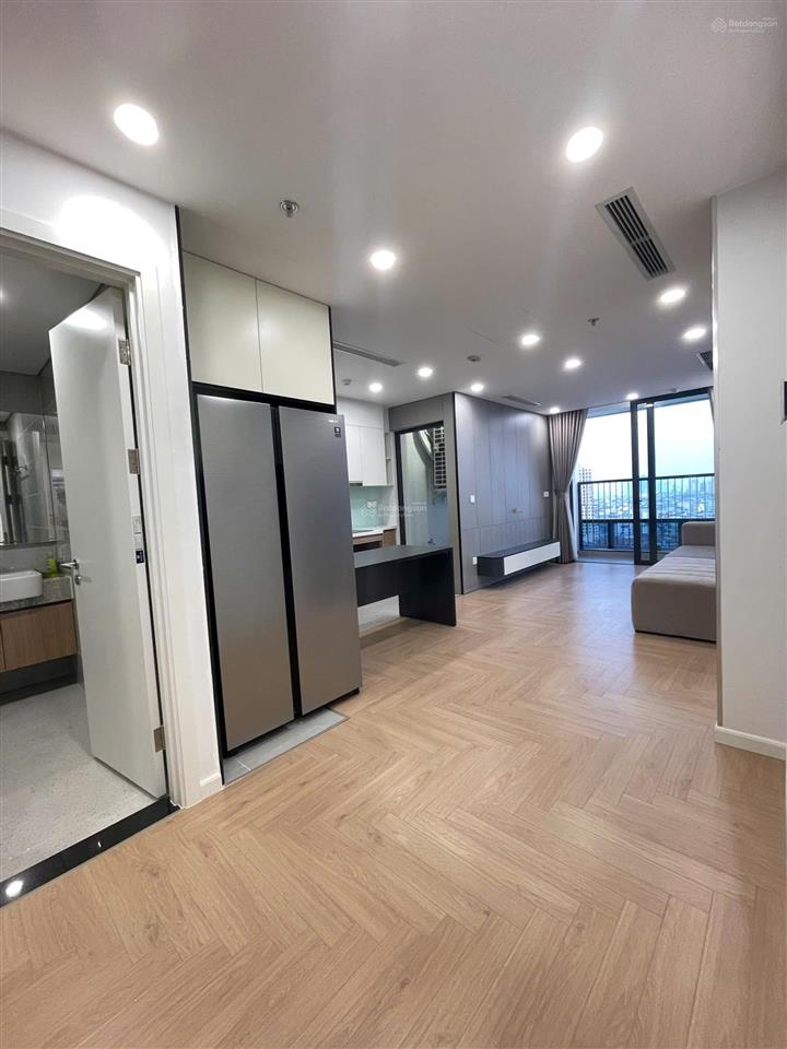 Cho thuê chung cư ninety complex 90 đường láng 70m², 2 ngủ, 2 wc giá 18 tr/th  0915 351 ***
