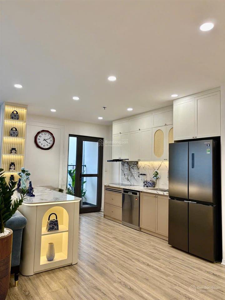 Cho thuê golden palace, mễ trì 118m2 3pn 2vs full đồ nhà đẹp giá giá 18tr/th  0915 351 ***