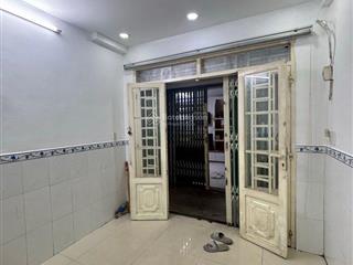 Pvt/nhỉnh 2tyxxx  có liền tổ ấm đúc 2 tầng kiên cố , được hộ khẩu sài gòn nằm ngay khu trung tâm