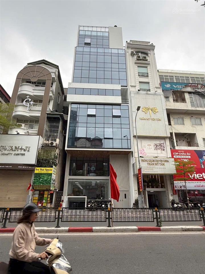 Cho thuê vp mặt phố tôn đức thắng dt 300m2 giá 80tr nhà mới xây đẹp nhất phố