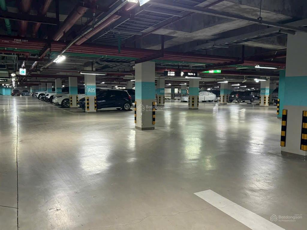 Bán chung cư splendora 150m2 3n2wc, tầng cao, nhà thô, sẵn sổ đỏ, còn ưu đãi dv, 10 tỷ có tl