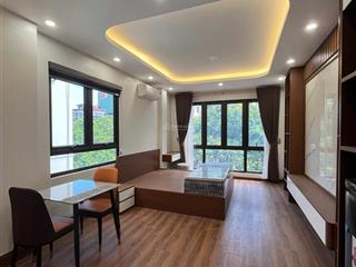 Cho thuê ccmn ô tô đỗ cửa nội thất cực xịn ngay cạnh goldmark