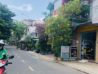 Bán nhà  mt đường lê quốc trinh ( 3,6x17m) 2 lầu. giá 8,5 tỷ  q tân phú