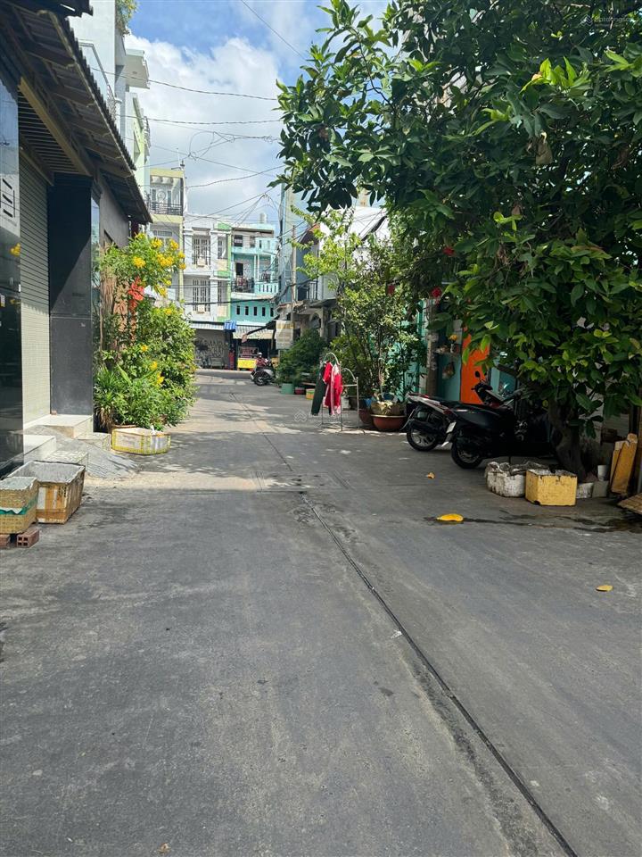 Nhà hẻm 7m thông nguyễn nhữ lãm, p phú thọ hòa, q tân phú dt 4,4x16m. giá 7,6 tỷ