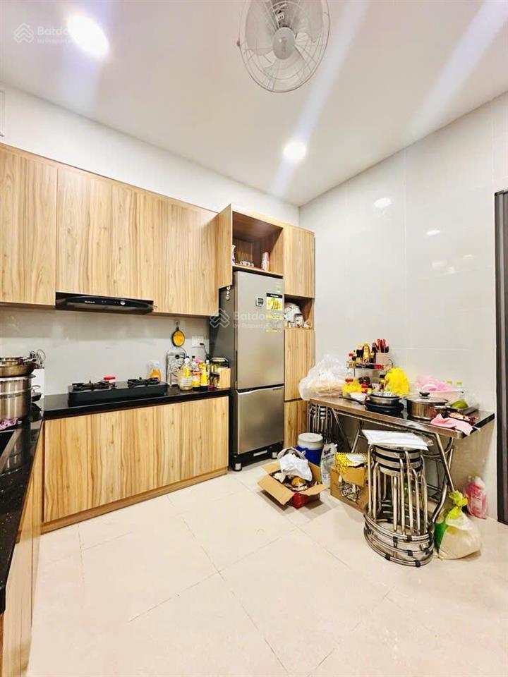 Siêu phẩm giảm giá chỉ còn 12.8 tỷ, góc 2 mt khu đặng văn ngữ, huỳnh văn bánh, pn, 4.5x15m, 2 tầng