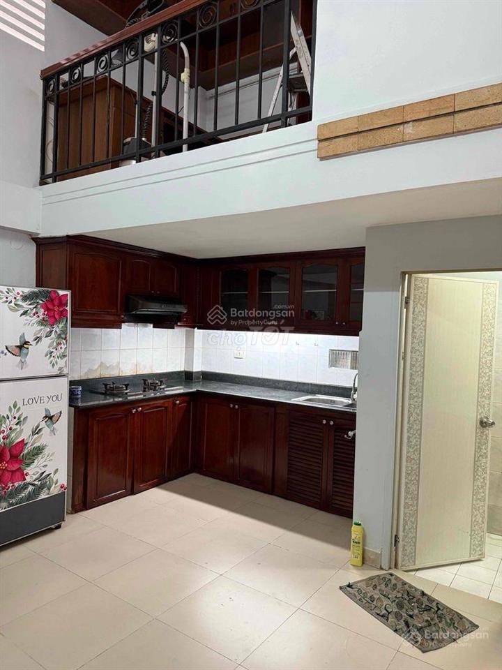 Giảm sâu 2 tỷ, chỉ còn 10.5 tỷ. cần bán nhà 2mt hẻm phan đăng lưu, pn, 4.5x14, 3tầng ở liền