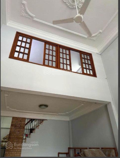 Giảm sâu 2 tỷ, chỉ còn 10.5 tỷ. cần bán nhà 2mt hẻm phan đăng lưu, pn, 4.5x14, 3 tầng ở liền