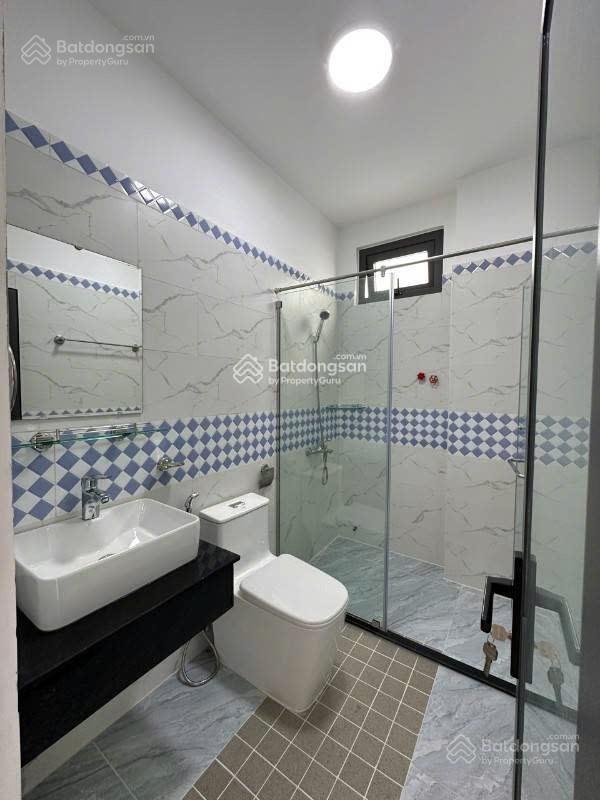 Bán nhà hẻm nguyễn đình chính, phường 11, pn, 4.2x9m, 3 lầu, st mới ở liền, giá 7.4 tỷ (tl)