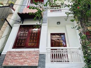Siêu phẩm ở liền ngay hxh 6m, cộng hòa, p4, tb, 4.15x11m, nở hậu 4.25, 4 tầng kiên cố, 10.2 tỷ