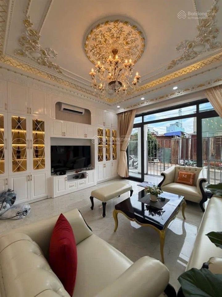 Chỉ hơn 8tỷ có ngay nhà 5 tầng  5x17  hẻm 7m thông  nguyễn văn tạo  nhà bè