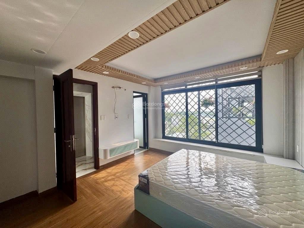 Biệt thự 5 tầng  đường 8m  7x14  gara ôtô  hồ bơi  thang máynguyễn văn tạo  nb  nhỉnh 9 tỷ