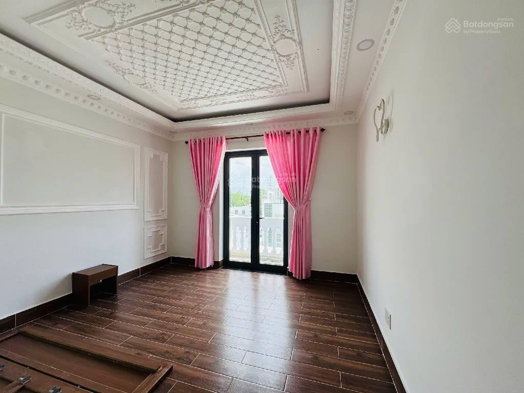 Bán nhà 3 tầnghẻm 12mnguyễn văn tạott nhà bè4 x 26m nhỉnh 6 tỷ