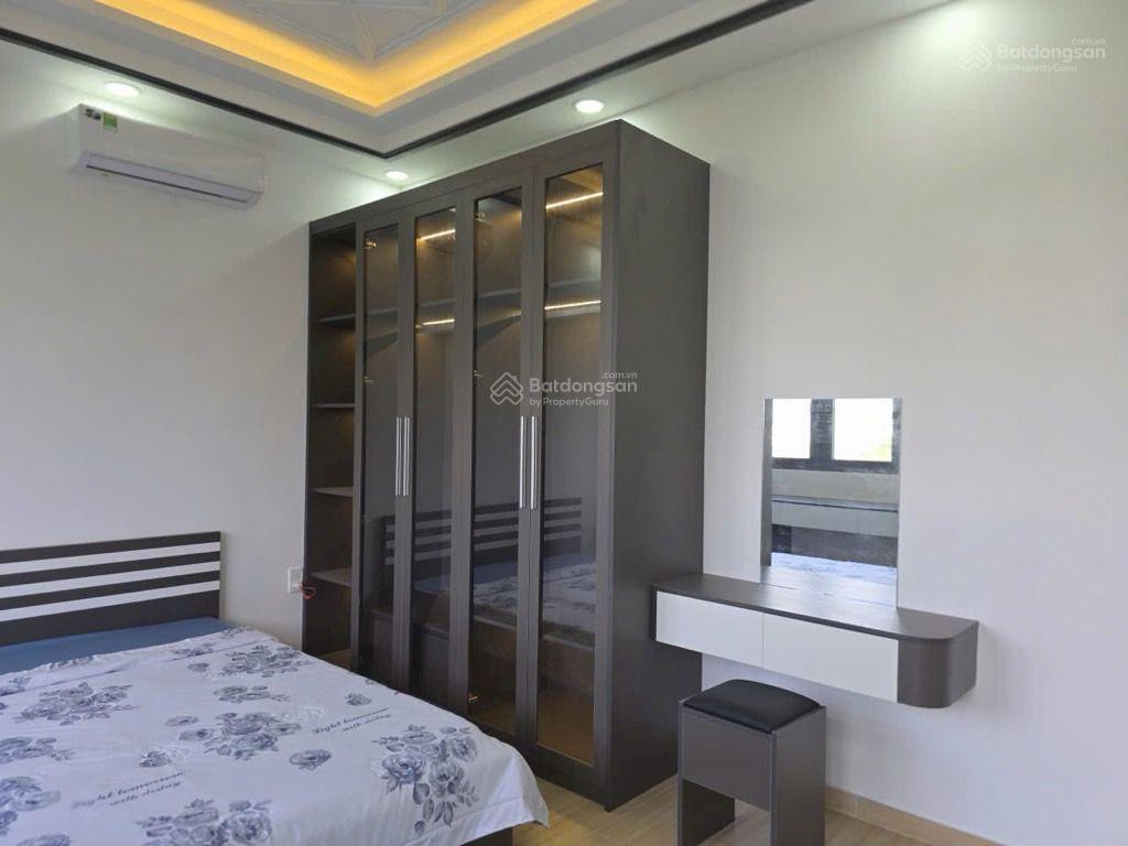 Nhà phố 4 tầnghẻm 6m5pntrước nhà có khuôn viênhtpnhà bènhỉnh 7 tỷ