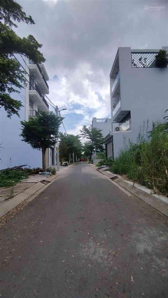 Bán đất full thổ cư  tặng nhà  6,2x16m  hẻm 8m  nguyễn văn tạo  nhà bè  nhỉnh 5 tỷ