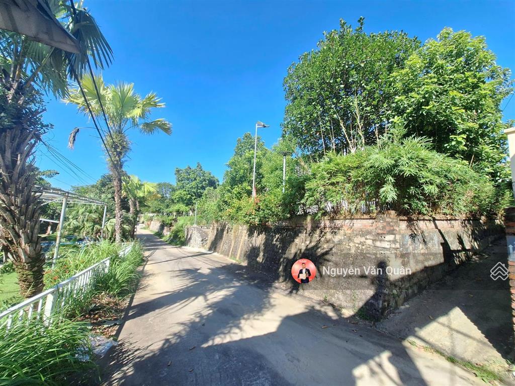 Siêu phẩm! biệt thự 500m2 săn nhà, 3 mặt tiền, view ra hồ giá 5.x tỷ tại trung tâm lương sơn