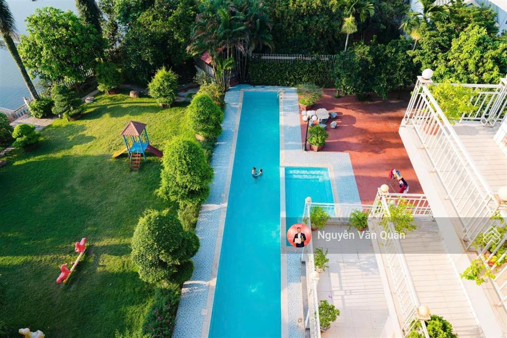 Hiếm! đẹp! homestay bám hồ cực hiếm  1832m2 xây 7 tầng, thang máy, 12 phòng, khai thác dòng tiền