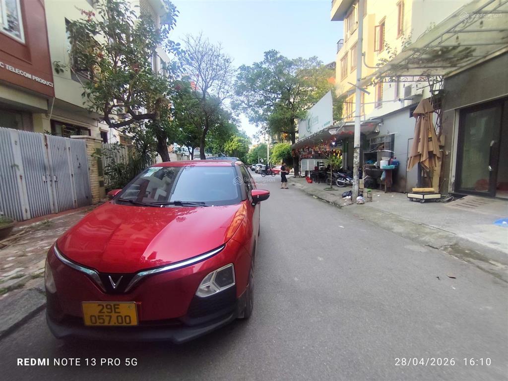 Bán gấp đất đấu giá dịch vụ kiến hưng  phù hợp vừa ở vừa làm văn phòng, 90m2, mt 8m, 19 tỷ