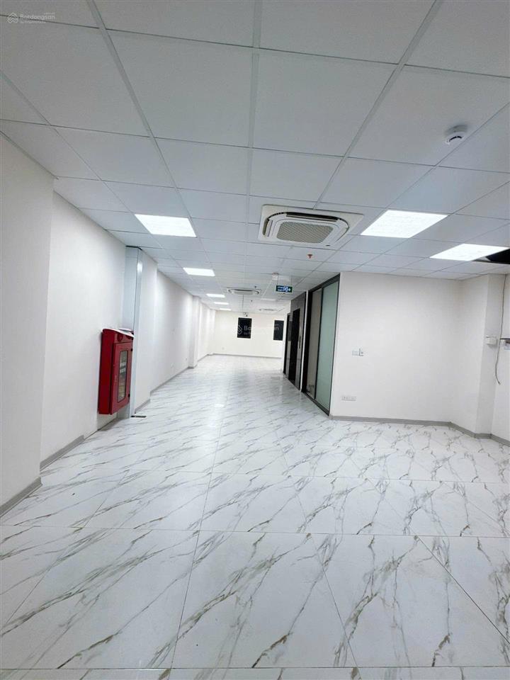 Bán nhanh toà văn phòng yên xá, 130m2 x 9 tầng + hầm, dt 160tr/tháng, mt 6.5m, 44 tỷ