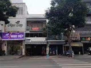Bán đất mặt phố lạc long quân  tây hồ, 268m2, mt 9.5m, 67 tỷ   0987 104 ***