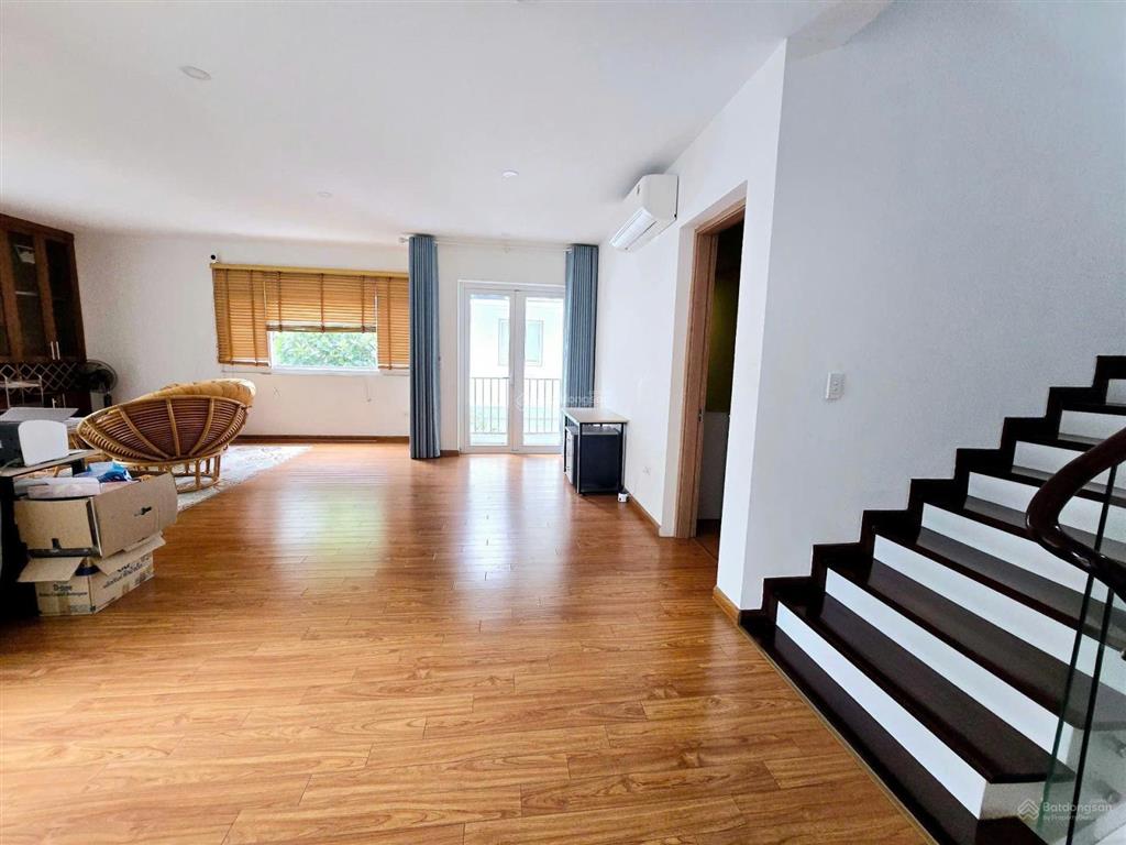 Bán gấp biệt thự kđt văn phú, 200m23 tầng, mt 10m, 35 tỷ   0987 104 ***