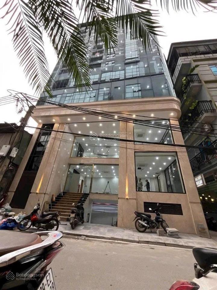 Bán nhanh toà văn tại định công  vđ 2.5, 2 thoáng, 180m2  8 tầng, mt 9m, dt 200 tr/tháng, 80 tỷ
