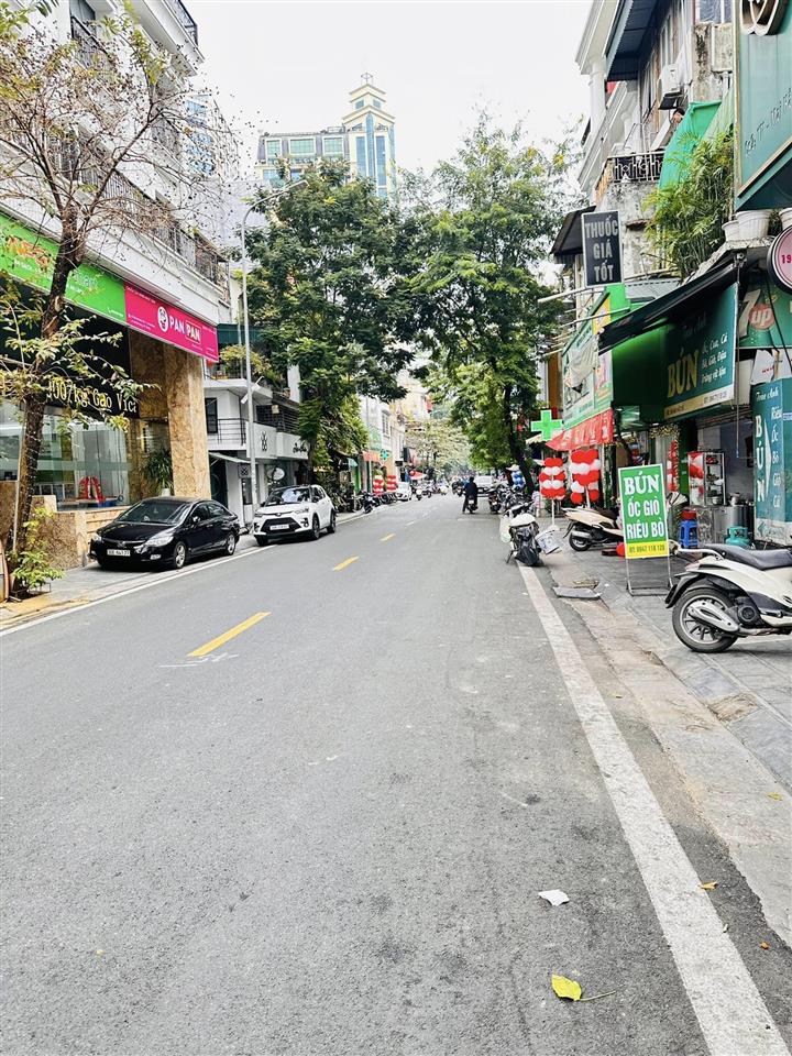 Bán tòa nhà lô góc 9 tầng có hầm, vỉa hè, 2 ô tô tránh phố lê văn lương thanh xuân 120m2, 80 tỷ