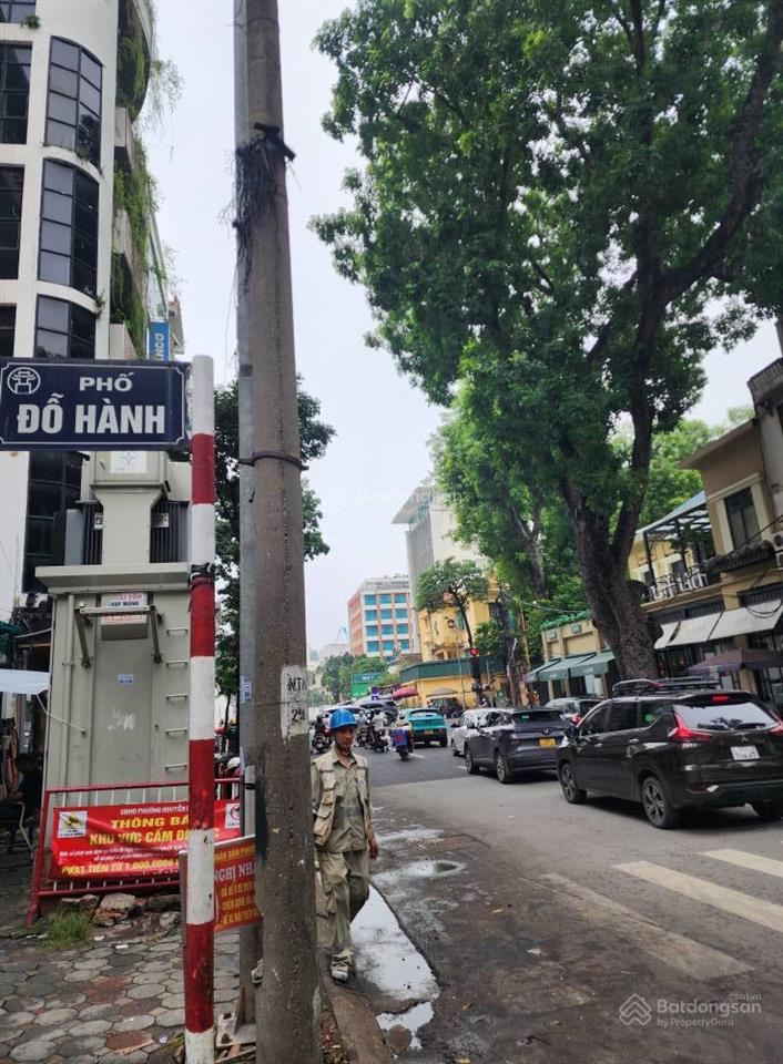 Bán đất mặt phố đỗ hành hai bà trưng 145m , mt 7m, giá 106 tỷ