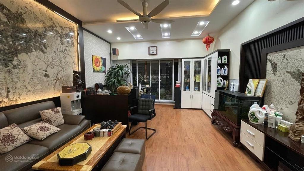 Bán tòa nhà 7 tầng cầu giấy dt 80m2, mt 5m, chào 41 tỷ