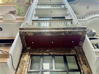 Hạ 1,5 tỷ , 23,5 tỷ, trần quốc hoàn , 65m2, ô tô vào nhà , kd/cty, gần mặt phố