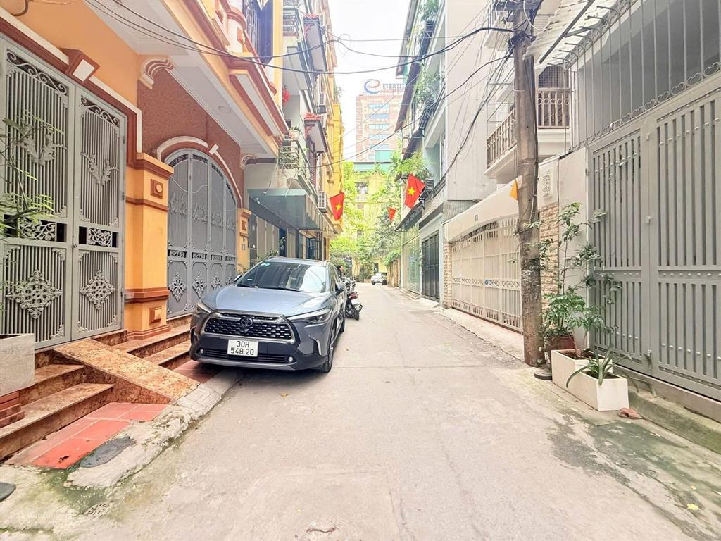 (giảm 1 tỷ), 26,1 tỷ , 60m2 , mt 5,5m, phân lô trần quốc hoàn, kd/ vp, cty kết hợp ở trên