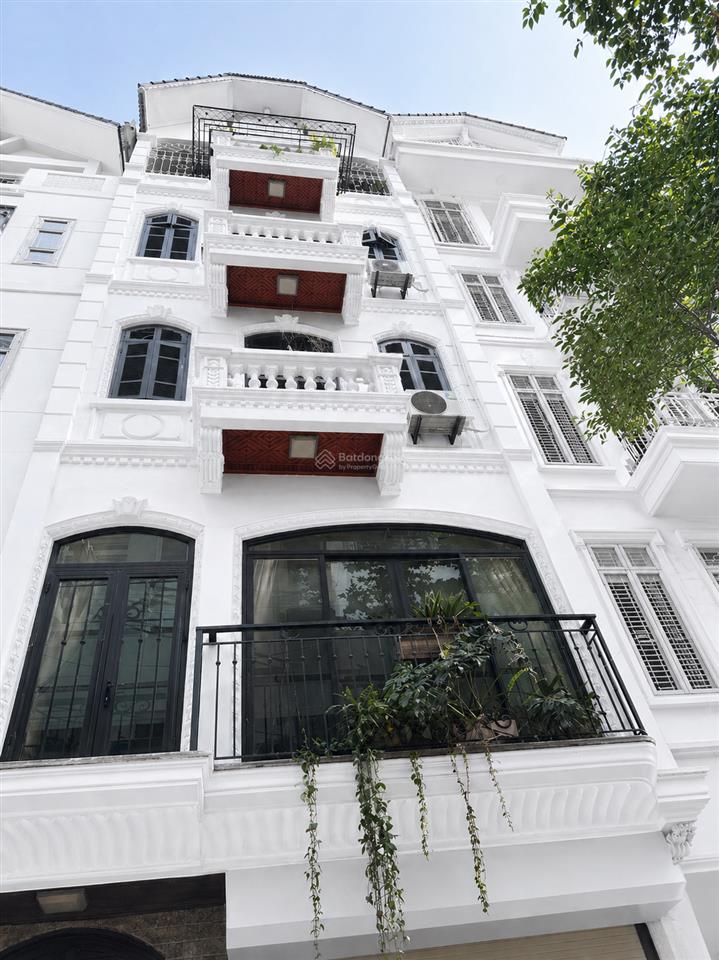 Chính chủ cần bán nhà, ngõ 89 nguyễn phong sắc , 60m2 , mt 5,5m , giá 26,2 tỷ , vp , cty