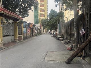 Hiếm , 25 tỷ , 70m2 , lô góc , phố nguyễn phong sắc , ở kết hợp làm vp , cty , gần phố