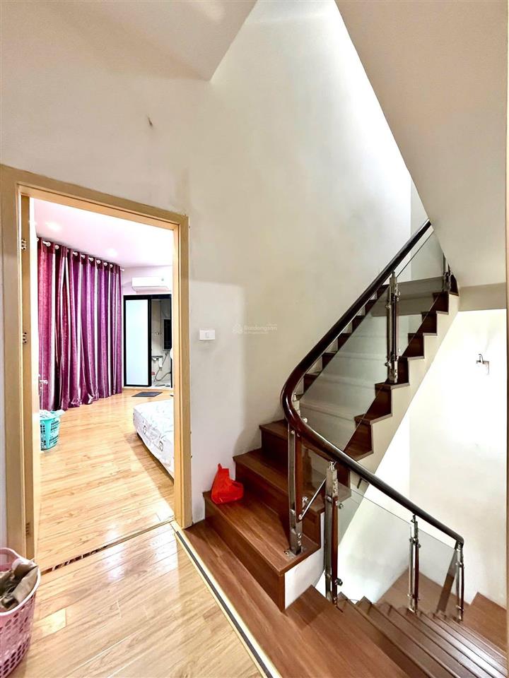 Giảm 1 tỷ , 25,8 tỷ , lô góc, nguyễn phong sắc, cầu giấy , 70m2 , 4 tầng , o tô tránh , làm vp