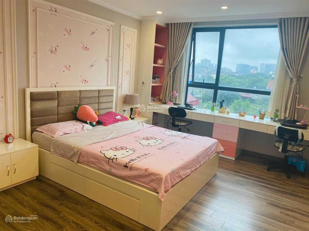 Bán căn hộ 3 ngủ 120m2 tòa 17t4 hoàng đạo thúy 10 tỷ 0988 579 ***