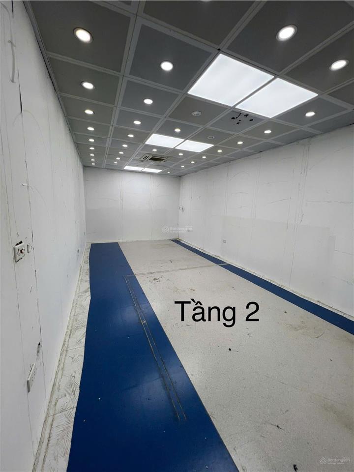 Cho thuê nhà mặt phố, mặt tiền 4m * 6 tầng  nguyễn trãi, thanh xuân  28tr/tháng  0988 579 ***