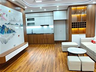 Bán chung cư 4f mặt phố trung hòa, ngã tư vũ phạm hàm 62m2  5.8 tỷ  0988 579 ***