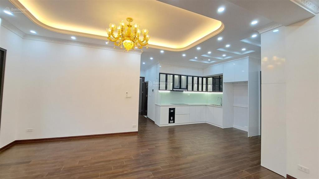 Bán chung cư 17t5 hoàng đạo thúy  151m2  10.8 tỷ  0988 579 ***