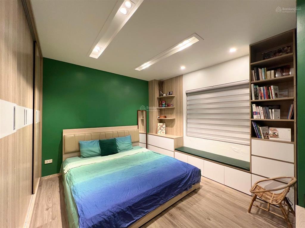 Cho thuê căn 95m2 3 ngủ chung cư g4 vũ phạm hàm  14tr/tháng  0988 579 ***