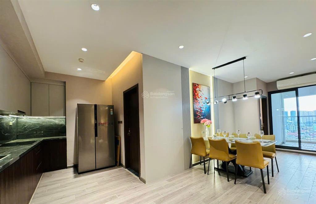 Bán chung cư n09 view công viên cầu giấy  120m2  0988 579 ***