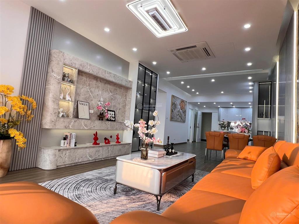 Bán căn hộ 4 ngủ 135,4m2, 12 tỷ tại chung cư viện chiến lược khoa học công an