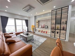 Bán căn 4 ngủ viện chiến lược khoa học công an  135.4m2 nhà mới tinh cực đẹp  0988 579 ***