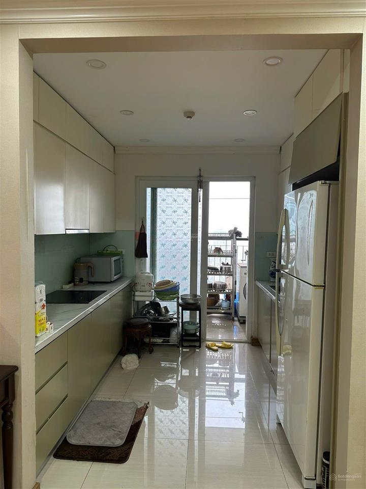 Thống nhất complex. căn góc dt 123m2, 3pn, 2vc, 12tỷ6 không đăng ảo mất time. giá tốt ac ơi