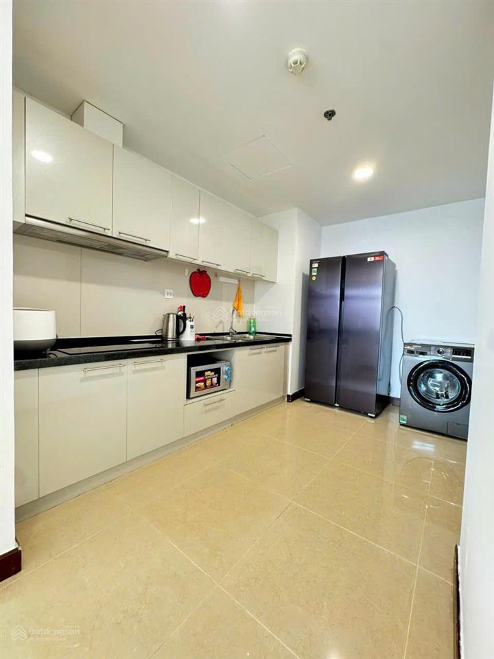 Vov mễ trì. 4,5 tỷ, dt 62m2, 2pn, 1wc, chính chủ cần bán gấp trong tháng tầng trung full nội thất.