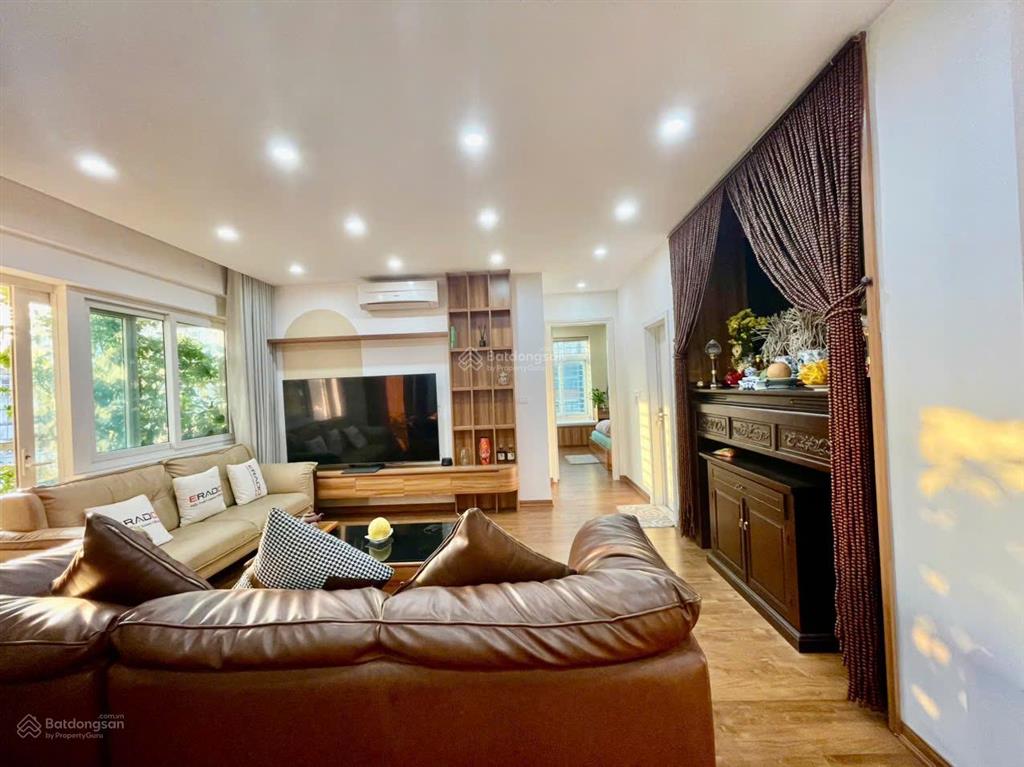 Chính chủ bán căn cienco1 hoàng đạo thuý, 110m2 thiết kế 3 ngủ tầng đep full nội thất giá 8.9tỷ