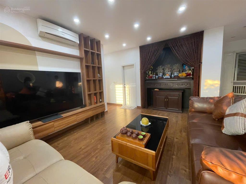 Chính chủ bán căn cienco1 hoàng đạo thuý, 110m2 thiết kế 3 ngủ tầng đep full nội thất giá 8.9tỷ