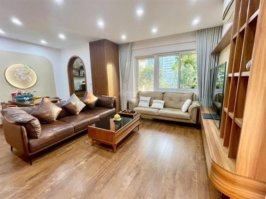 Chính chủ bán căn cienco1 hoàng đạo thuý, 110m2 thiết kế 3 ngủ tầng đep full nội thất giá 8.9tỷ