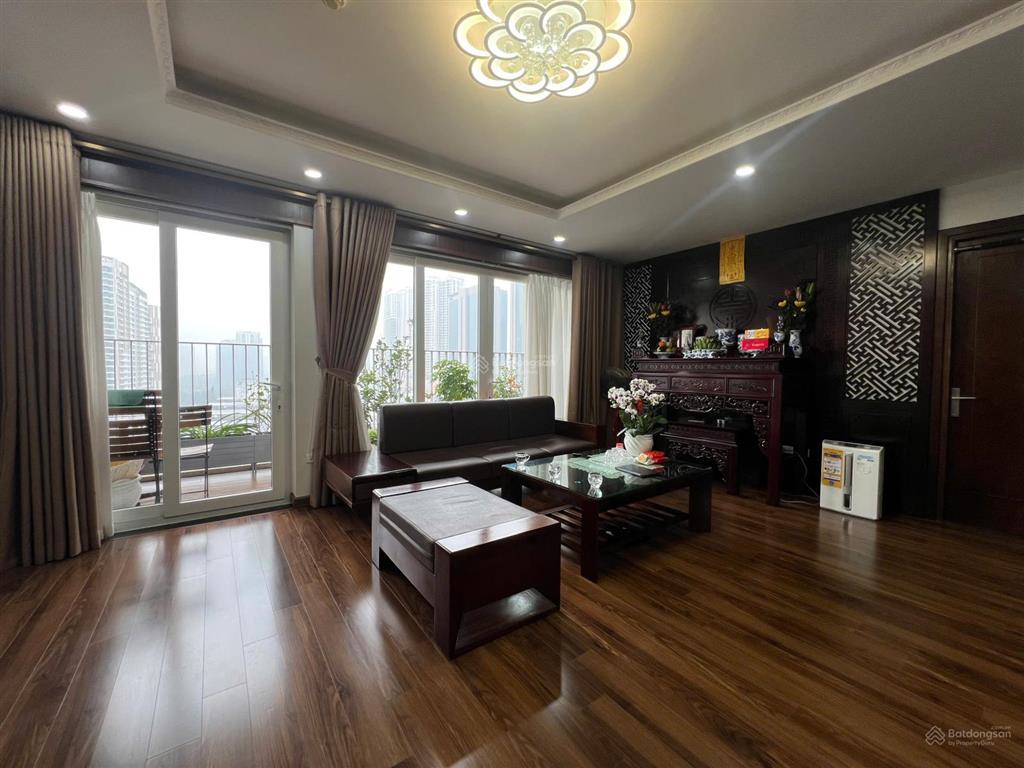 Cienco1  hoàng đạo thúy. căn góc dt 110m2, 3pn, 2vc, gía 9tỷ có slot oto chủ nhà thiện chí