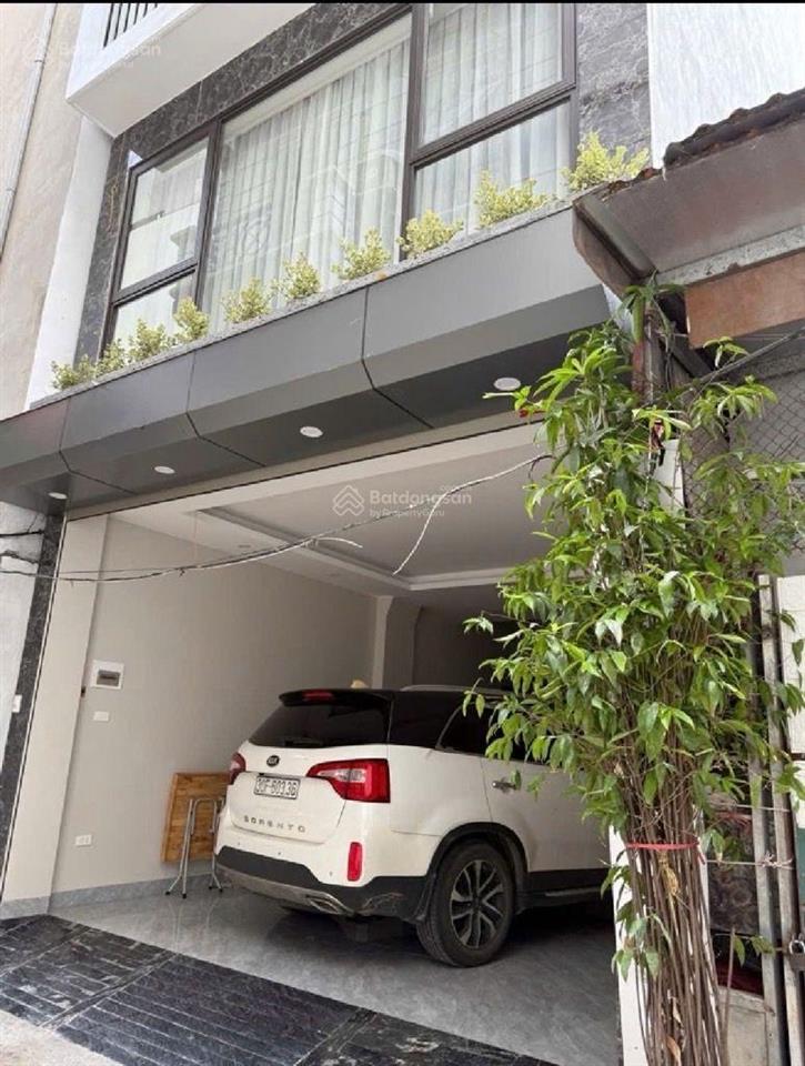 Siêu phẩm nhà đẹp phố chu huy mân long biên sổ đỏ nét căng
 7 tầng thang máy, dân xây độc lập.