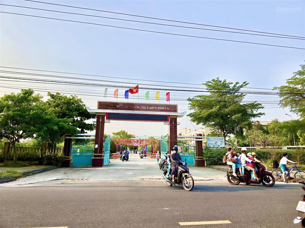 Bán đất thị trấn nam phước sát ql1a gần kpc nam phước  giá nhỉnh 800 triệu