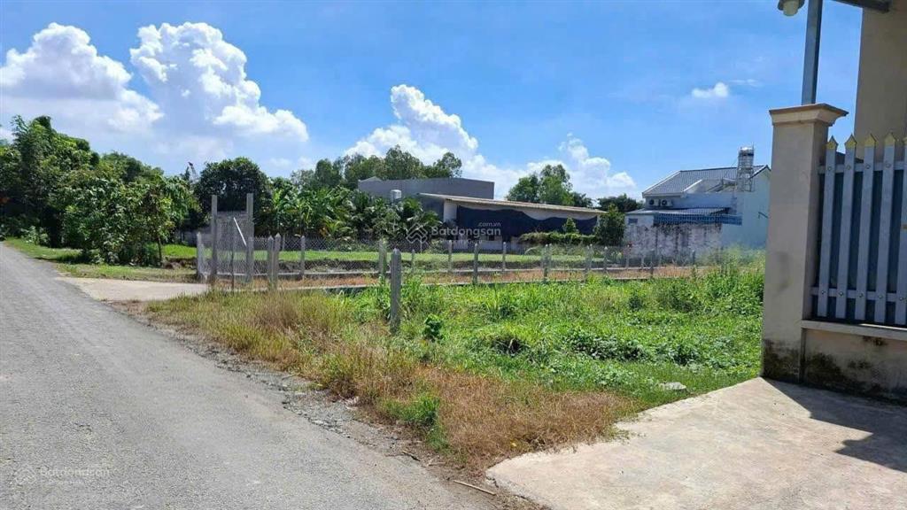 Sở hữu lô đất đẹp tại tân phú trung 5x31m đã full thổ với 1,5 tỷ sang tên công chứng trong ngày